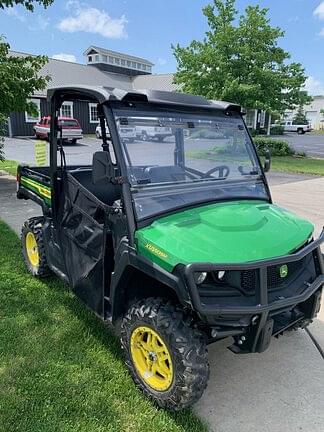Image of John Deere XUV 835M equipment image 4