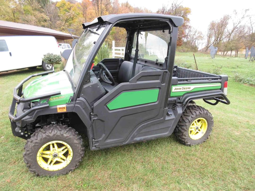 Image of John Deere XUV 835M Primary image