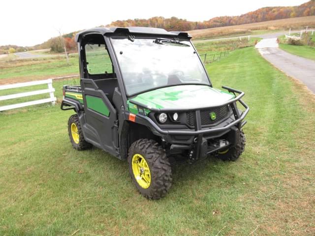 Image of John Deere XUV 835M equipment image 2
