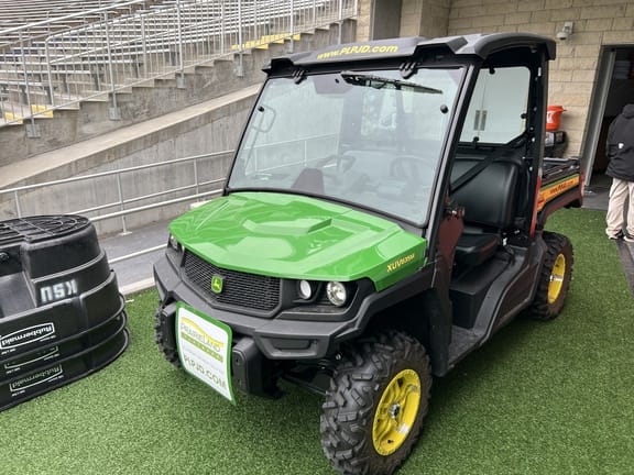 Main image John Deere XUV 835M