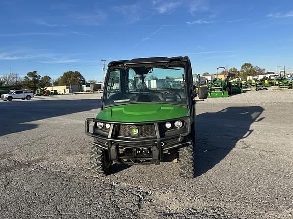 Image of John Deere XUV 835M equipment image 2