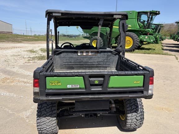 Image of John Deere XUV 835M equipment image 1