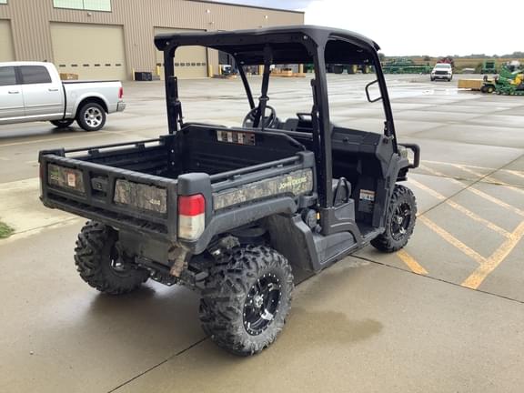 Image of John Deere XUV 835M equipment image 4