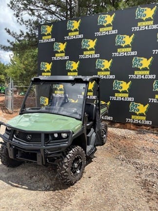2023 John Deere XUV 835M Equipment Image0