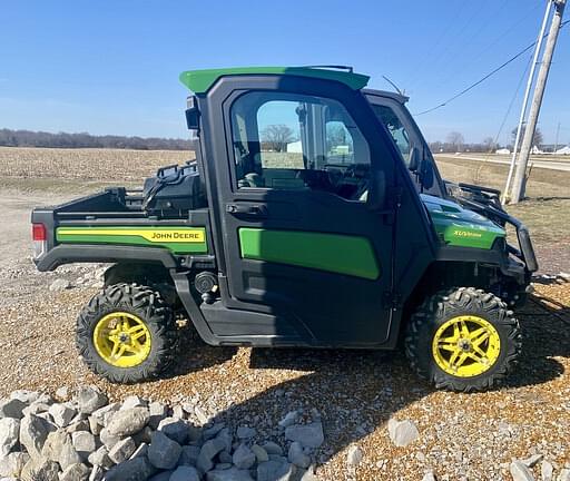 Image of John Deere XUV 835R equipment image 2