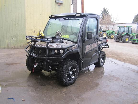 Image of John Deere Gator XUV Primary image