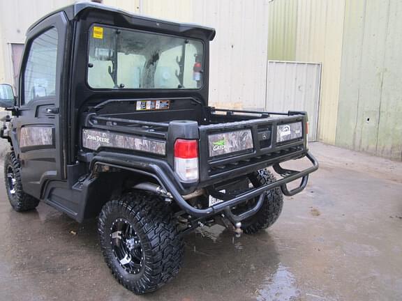 Image of John Deere Gator XUV equipment image 2