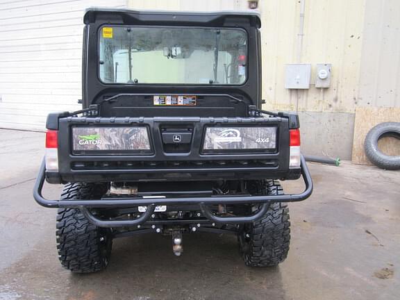 Image of John Deere Gator XUV equipment image 3