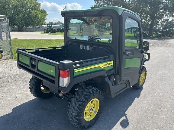 Image of John Deere XUV 835R equipment image 3