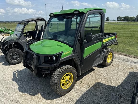 Image of John Deere XUV 835R Primary image