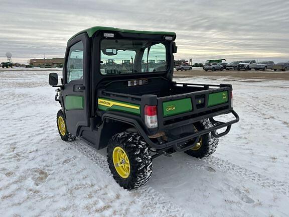 Image of John Deere XUV 835R equipment image 2