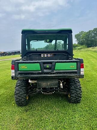 Image of John Deere XUV 835R equipment image 3