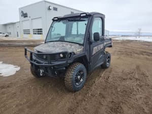 2023 John Deere XUV 835R Image