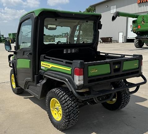 Image of John Deere XUV 835R equipment image 2