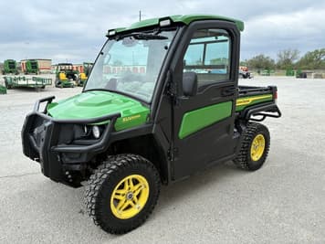 Main image John Deere XUV 835R