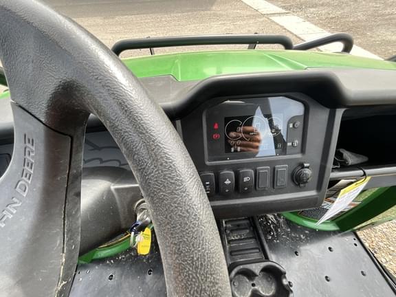 Image of John Deere Gator XUV 855M S4 equipment image 2