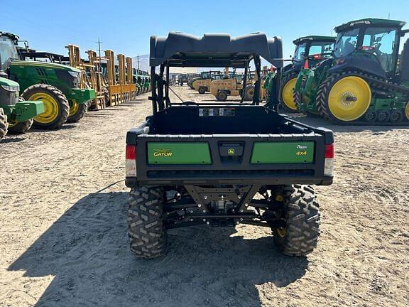 Image of John Deere Gator XUV 855M S4 equipment image 2