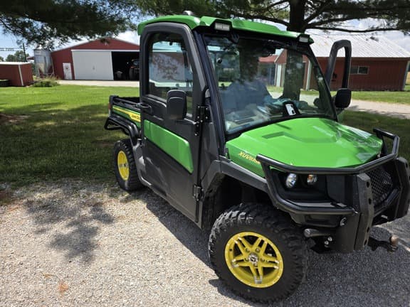 Image of John Deere XUV 865R Primary image