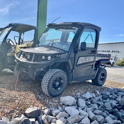 Image of John Deere XUV 865R equipment image 1