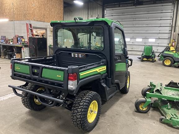 Image of John Deere XUV 865R equipment image 3