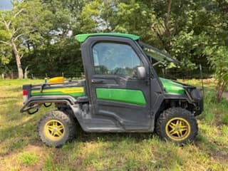 Image of John Deere XUV 865R equipment image 2