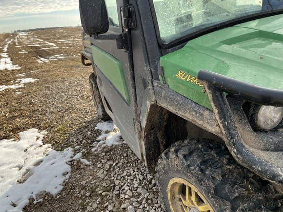 Image of John Deere XUV 865R equipment image 3