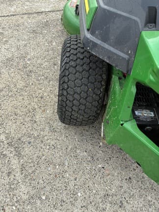 Image of John Deere Z315E equipment image 4