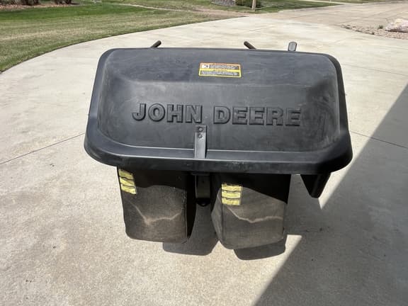 Image of John Deere Z315E equipment image 4