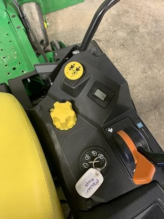 Image of John Deere Z320M Image 1