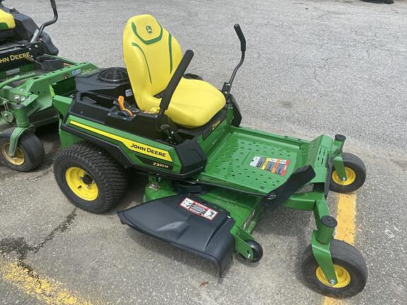 Image of John Deere Z320M Image 1