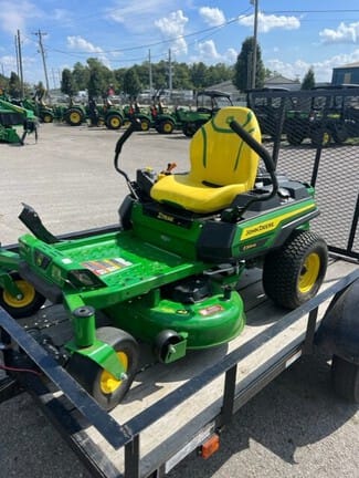 Main image John Deere Z320M