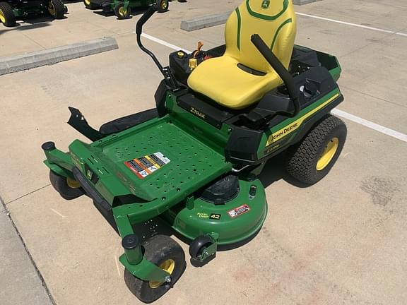 Image of John Deere Z320M Primary image