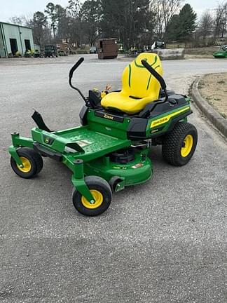 Image of John Deere Z320M equipment image 1