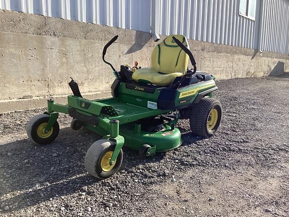 Image of John Deere Z320M equipment image 1