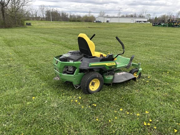 Image of John Deere Z320M equipment image 2