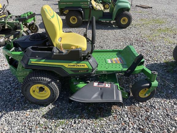 Image of John Deere Z320M equipment image 1