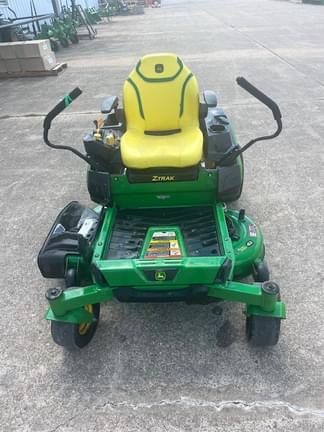Image of John Deere Z320R equipment image 1