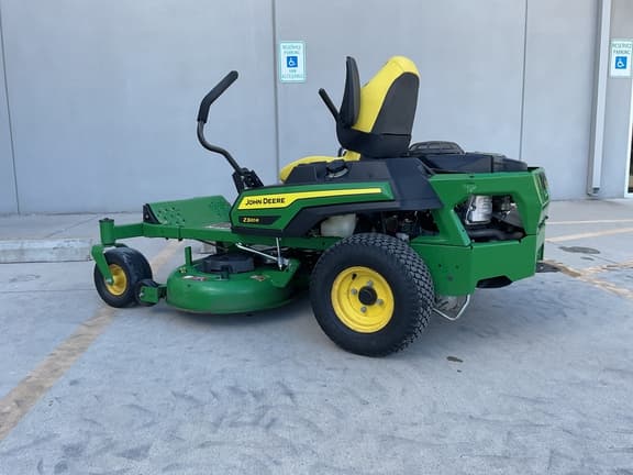 Image of John Deere Z320R equipment image 2