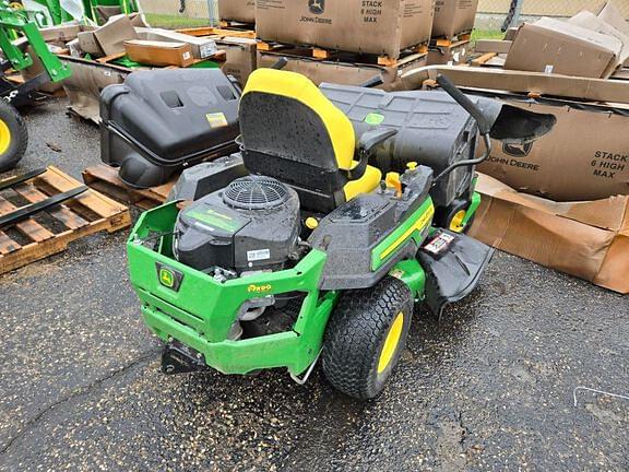 Image of John Deere Z320R equipment image 1