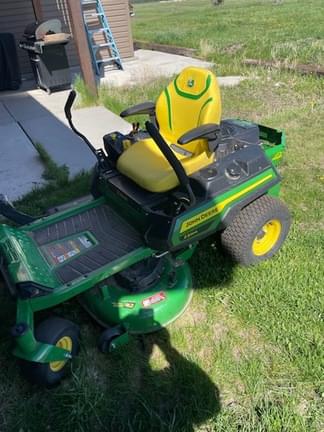 Image of John Deere Z320R equipment image 3