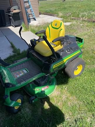 Image of John Deere Z320R equipment image 3