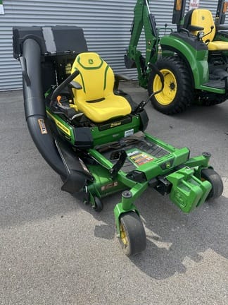 2023 John Deere Z320R Equipment Image0