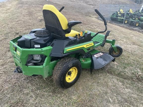 Image of John Deere Z320R equipment image 2