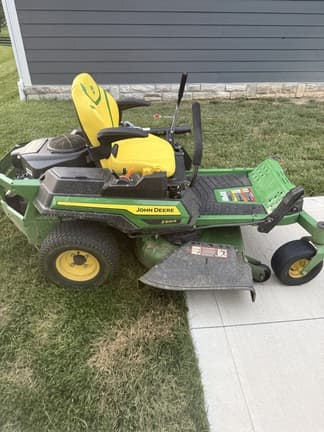 Image of John Deere Z320R Primary image