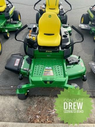 Image of John Deere Z325E equipment image 1