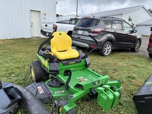 2023 John Deere Z325E Image