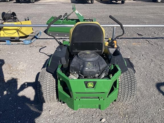 Image of John Deere Z325E equipment image 1