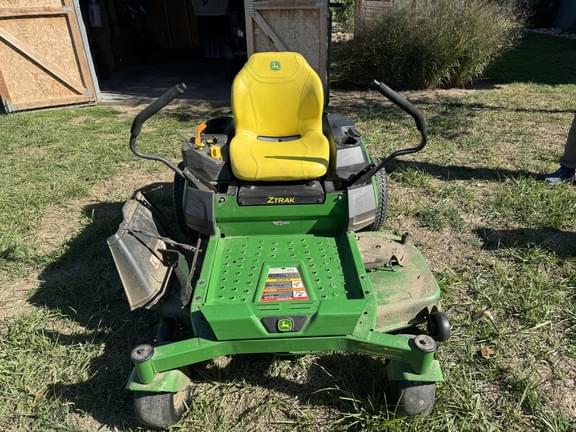 Image of John Deere Z325E equipment image 3