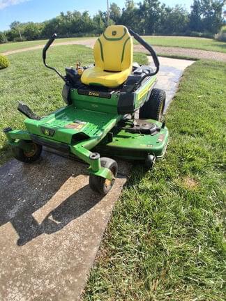 Image of John Deere Z330M Primary image