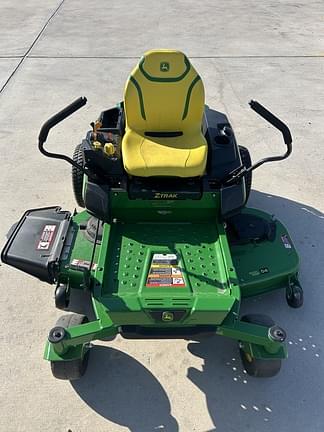 Image of John Deere Z330M equipment image 2